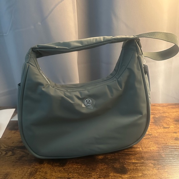 lululemon athletica Sage Shoulder Bag - Picture 1 of 5